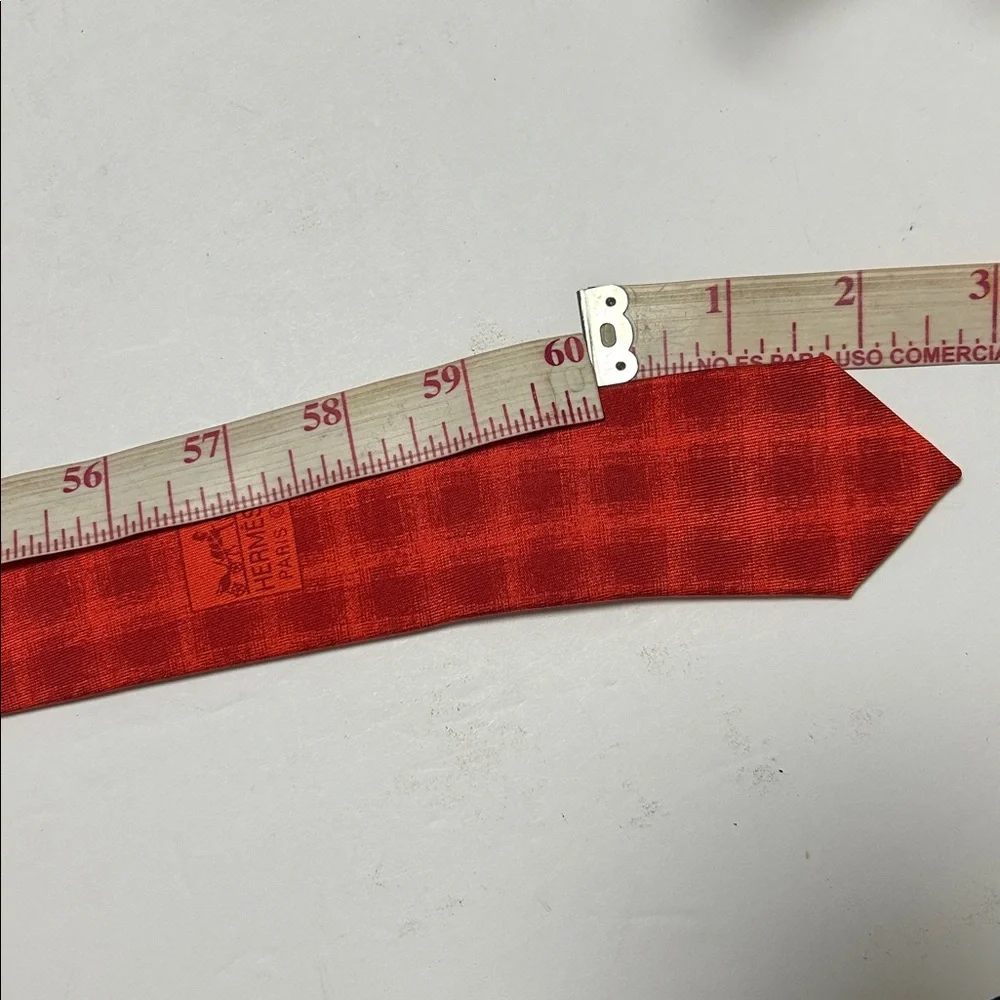 Hermes  Red Patterned Silk Tie